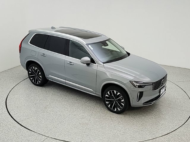 New 2027 Volvo XC90 B5 Plus AWD/4WD image 15