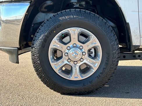 Used 2024 RAM 2500 Big Horn image 27