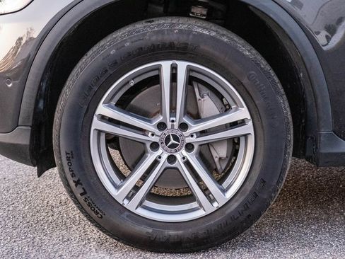 Used 2022 Mercedes-Benz GLC 300 image 29