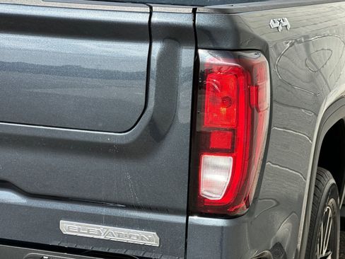 Used 2022 GMC Sierra 1500 Elevation AWD/4WD image 36