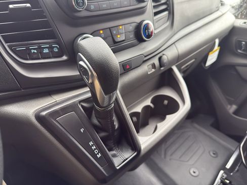 New 2025 Ford Transit 250 Low Roof AWD image 22