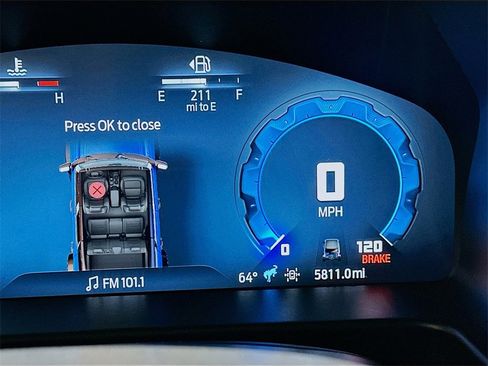 Used 2025 Ford Bronco Big Bend image 12