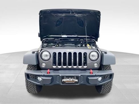 Used 2017 Jeep Wrangler Unlimited Rubicon image 9
