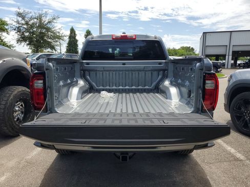New 2026 GMC Canyon AT4 AWD/4WD image 9