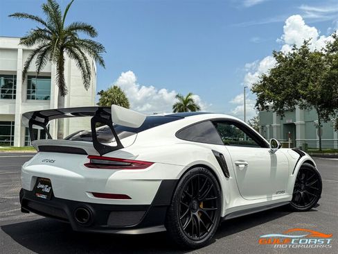 Used 2018 Porsche 911 GT2 RS RWD image 54