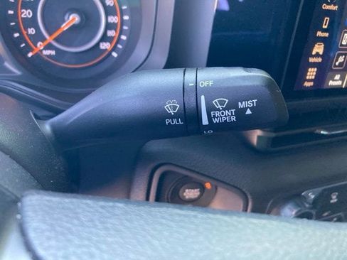 Used 2025 Jeep Gladiator Sport AWD/4WD image 24