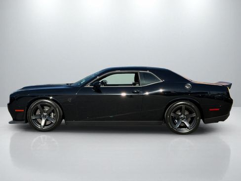 Used 2023 Dodge Challenger SRT Hellcat RWD image 2