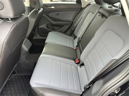 New 2026 Volkswagen Jetta SE image 21