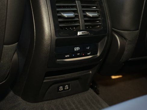 Used 2024 BMW X4 xDrive30i image 23