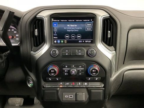 Certified 2022 Chevrolet Silverado 1500 RST image 15