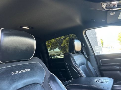 Used 2022 RAM 1500 Laramie AWD/4WD image 16