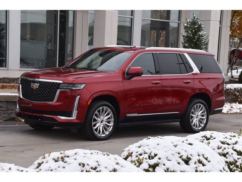 Certified 2024 Cadillac Escalade Premium Luxury image 7