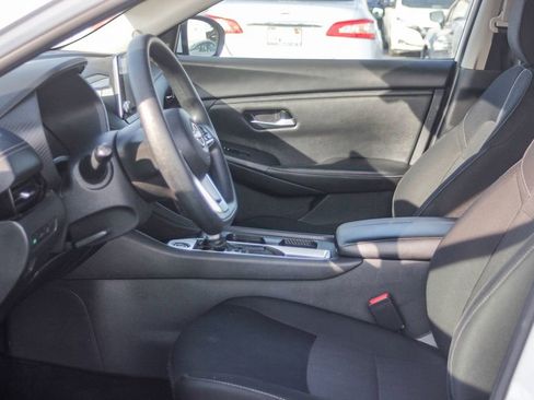 Certified 2024 Nissan Sentra SV image 18