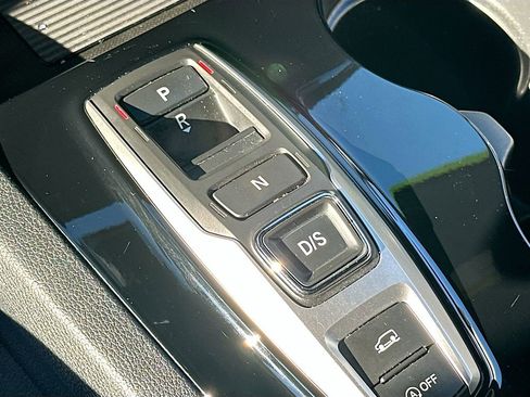 Used 2022 Honda Pilot Black Edition image 17