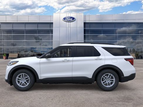 New 2026 Ford Explorer Active w/ Active Comfort Package RWD image 3