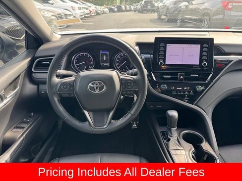 Used 2023 Toyota Camry SE FWD image 12