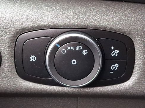 Used 2023 Ford Transit 350 XLT image 28