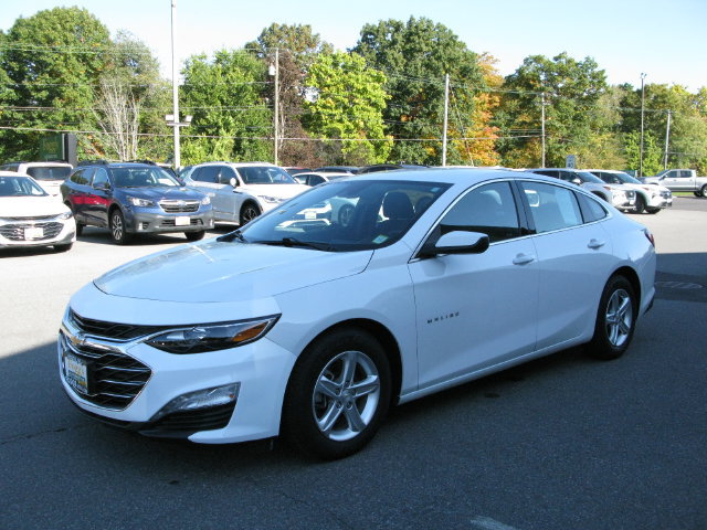 Used 2024 Chevrolet Malibu LT FWD image 9