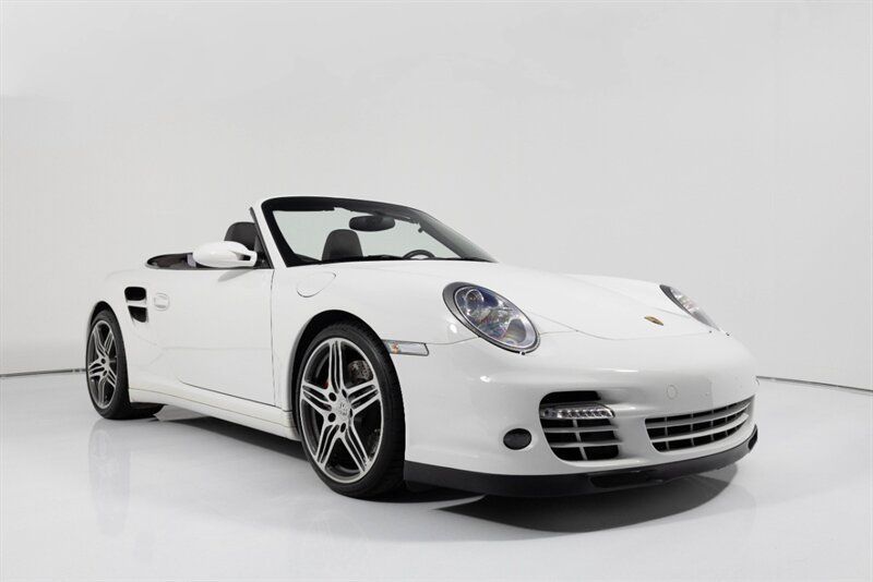 Used 2008 Porsche 911 Turbo AWD/4WD image 2