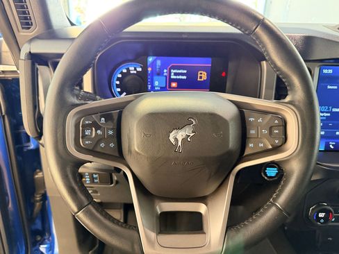 Used 2023 Ford Bronco Outer Banks image 32