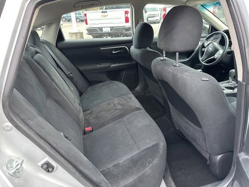 Used 2015 Nissan Altima 2.5 S w/ Power Driver Seat Package image 18