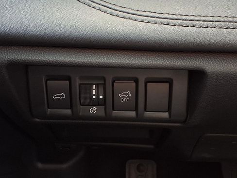Used 2025 Subaru Outback Wilderness AWD/4WD image 19