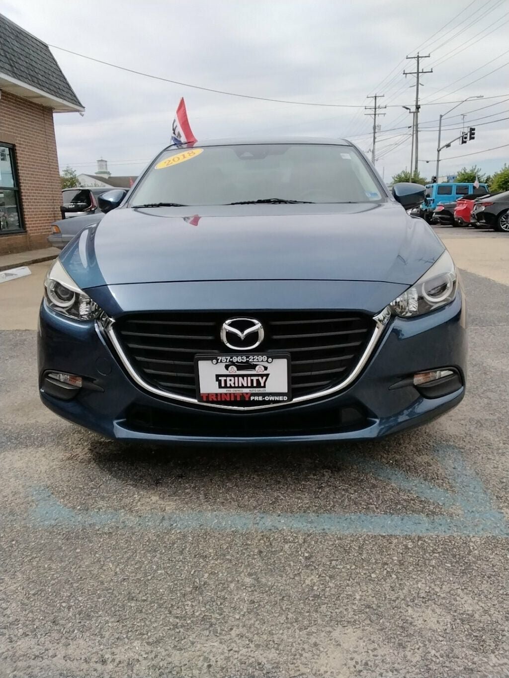 Used 2018 MAZDA MAZDA3 Touring FWD image 6