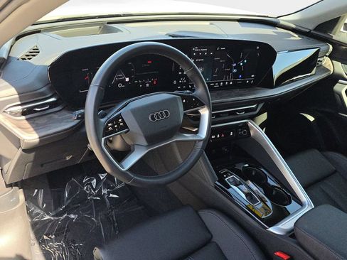 Certified 2025 Audi Q5 Premium w/ Premium Plus AWD/4WD image 19