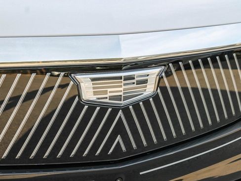 New 2025 Cadillac Escalade IQ Luxury 2 image 9