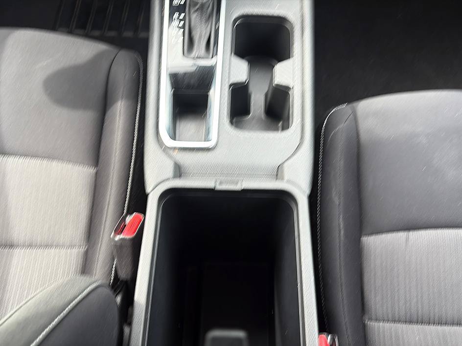 Certified 2025 Nissan Sentra SV FWD image 34