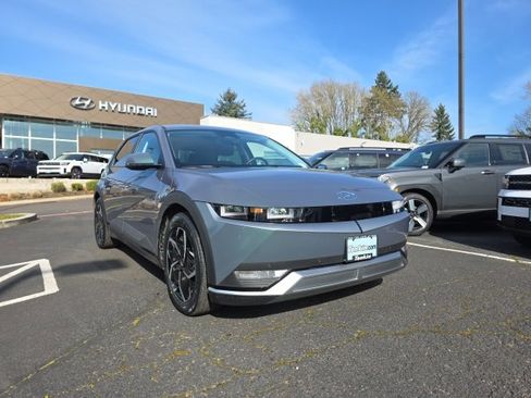 Certified 2024 Hyundai Ioniq 5 SEL image 2