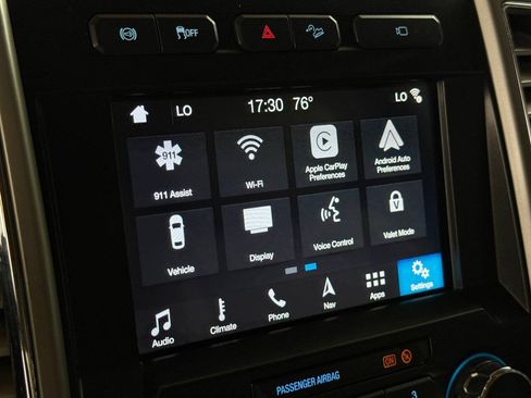 Used 2017 Ford F350 Lariat AWD/4WD image 65