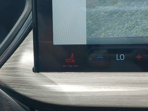 Used 2025 Ford Escape SE w/ PHEV Premium Package image 25