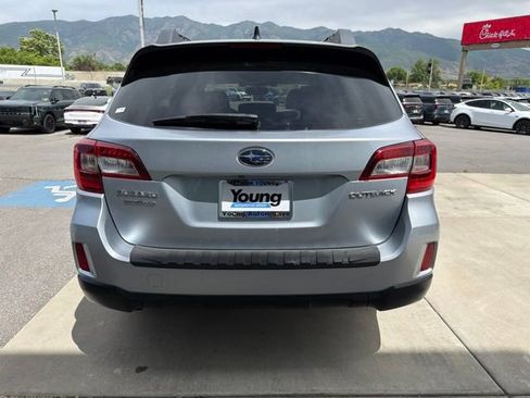 Used 2016 Subaru Outback 2.5i Premium AWD/4WD image 6