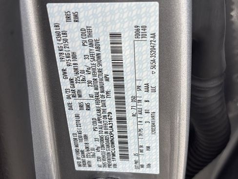 Certified 2023 Ford Escape ST-Line w/ Cold Weather Package image 34