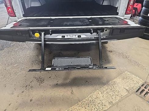 Used 2023 Ford F150 XLT w/ Equipment Group 302A High image 31