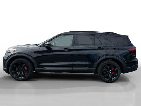 Used 2021 Ford Explorer ST w/ Equipment Group 401A AWD/4WD image 2