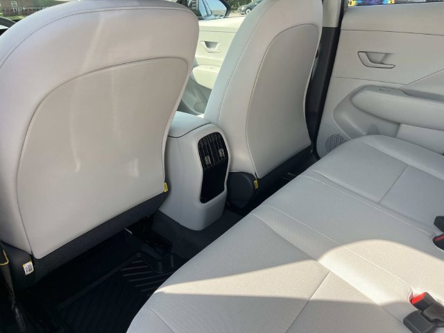 New 2027 Hyundai Kona SEL Sport FWD image 17