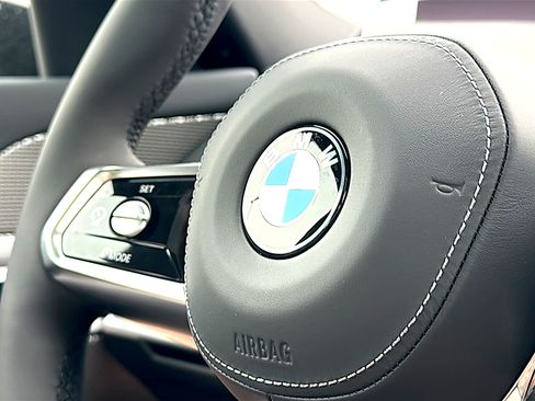 New 2026 BMW 740i RWD image 22