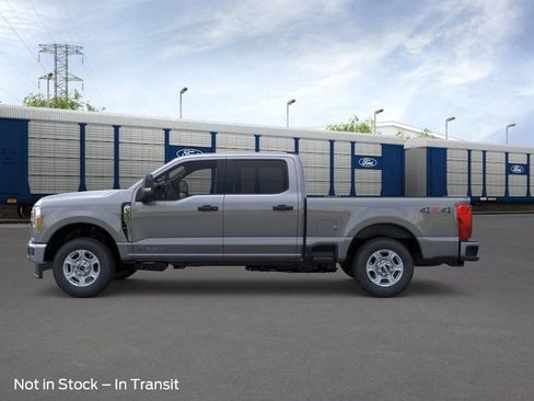 New 2026 Ford F350 4x4 Crew Cab Super Duty image 3