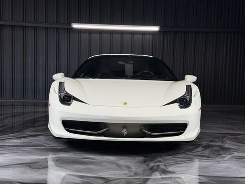 Used 2010 Ferrari 458 Italia Coupe RWD image 2