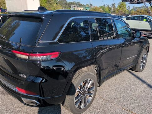 Used 2025 Jeep Grand Cherokee Overland w/ Trailer Tow Package image 2