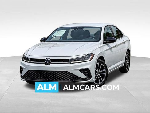 Used 2025 Volkswagen Jetta Sport FWD image 1