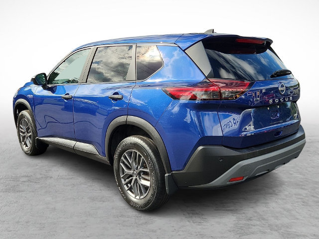 Used 2023 Nissan Rogue S AWD/4WD image 6