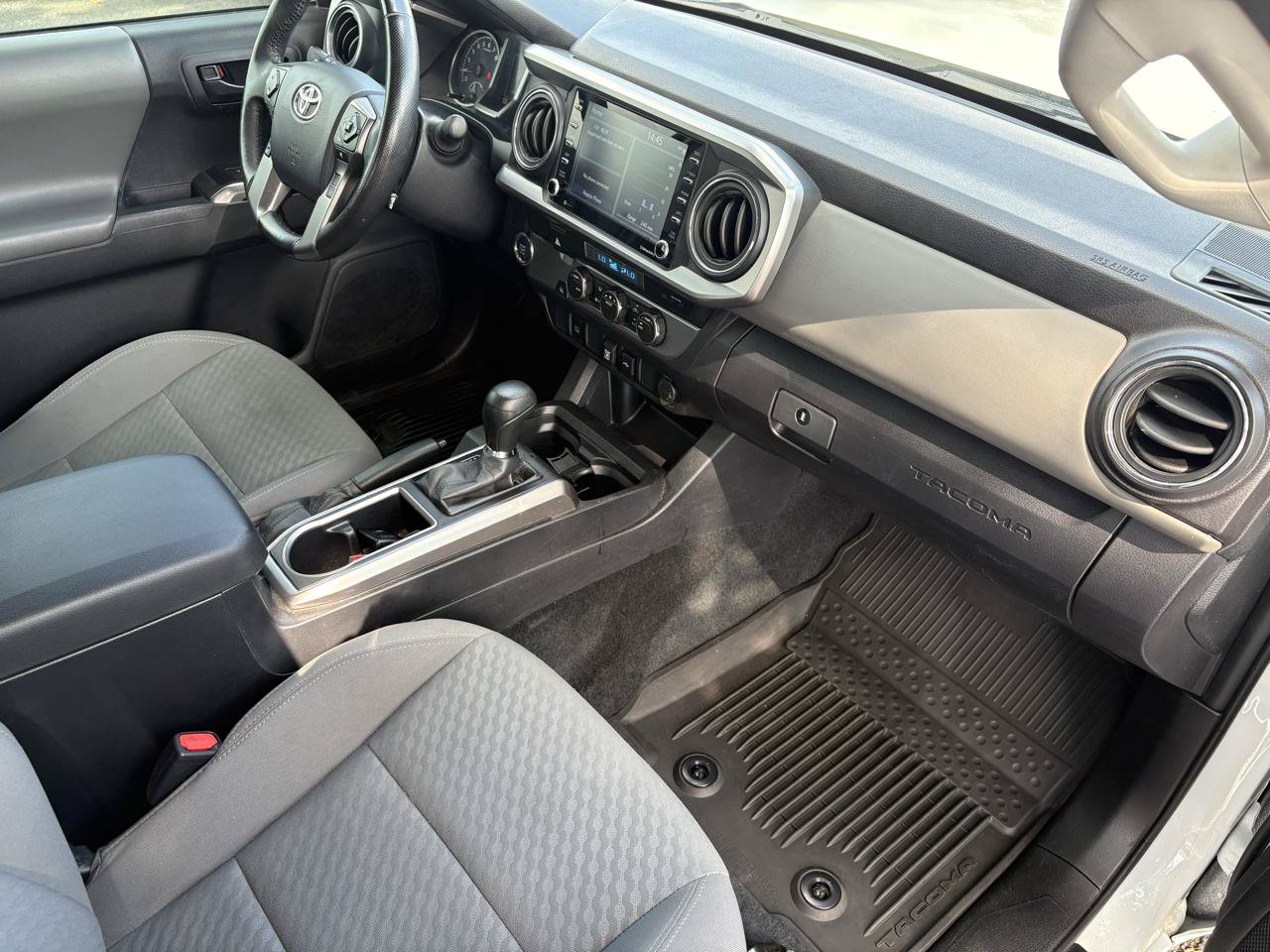 Used 2023 Toyota Tacoma SR5 RWD image 19