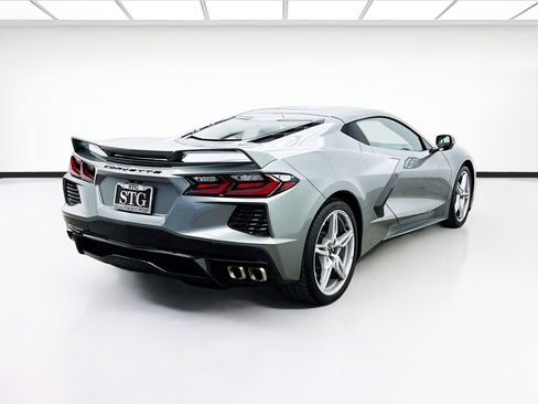 Used 2023 Chevrolet Corvette Stingray Coupe w/ Z51 Performance Package image 4