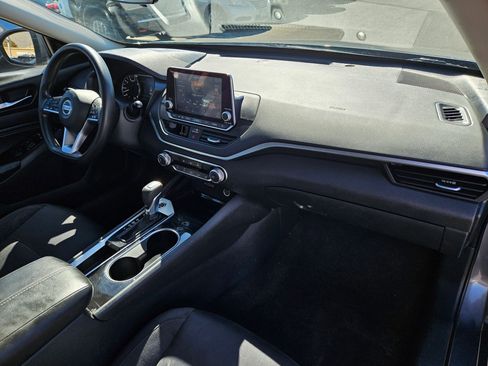 Used 2021 Nissan Altima 2.5 SV image 34