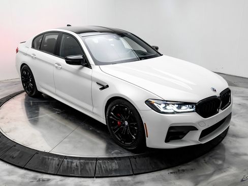Used 2023 BMW M5 w/ Competition Package image 21