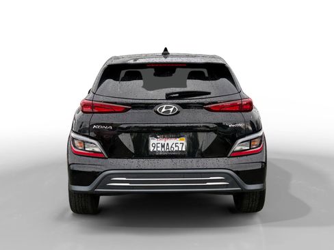 Certified 2023 Hyundai Kona SE image 4