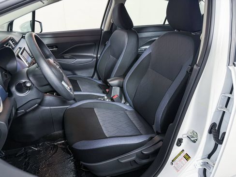 Certified 2025 Nissan Versa SV w/ Trunk Package FWD image 15